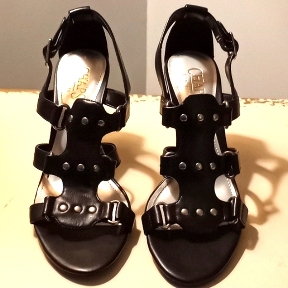 Chaps High Heels. Size 8 - Picture 2 of 9